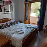 Casa Delle Rose Terrazza Vista Mare Panoramica E Relax A Cala Gonnone, Wifi, Ac Кала-Гононе