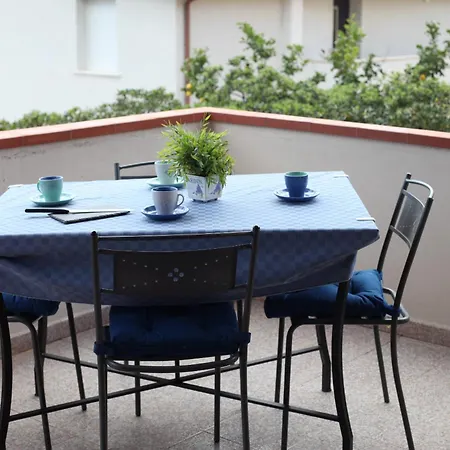 Casa Delle Rose קאלה גונונה